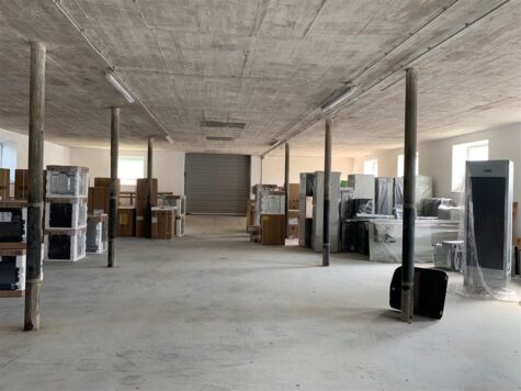 Lagerhalle oder Stellplatz in der Nähe von 84405 Dorfen, 84416 Taufkirchen (Vils), Lagerfläche