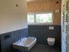 „EXKLUSIVE 5-ZIMMER-MAISONETTE-WOHNUNG MIT GARTEN“ ENERGIEEFFIZIENTER HOLZ-NEUBAU IN 84435 LENGDORF - Badezimmer - Obergeschoss